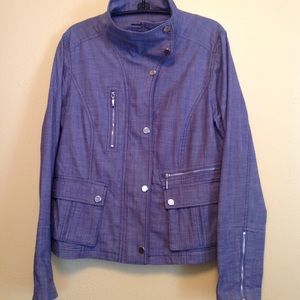 Lightweight denim jacket